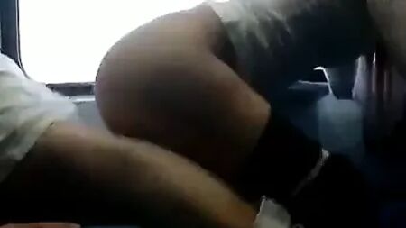 火车上搞事的葡萄牙人