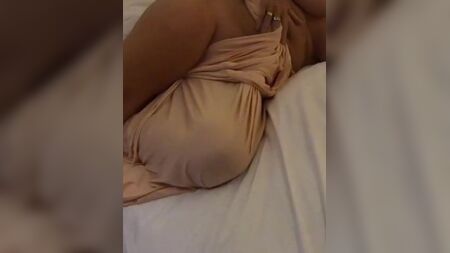 老奶奶脱衣服