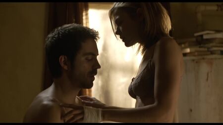 基尔·桑切斯 性感 - 《30天黑夜：黑暗岁月》（2010）1080p高清