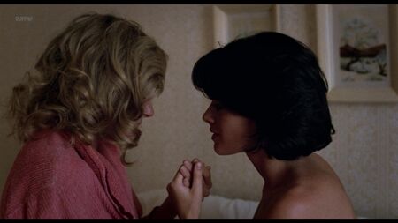 海伦·谢弗、帕特里夏·夏邦诺 裸体 - 《沙漠之心》（美国 1985）1080p
