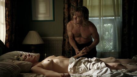 莫莉·普莱斯裸戏 - 《无耻之徒》第2季第2-3集 (2012) HD 1080p
