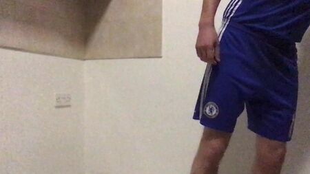 全套装备的混蛋