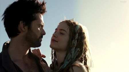 赫拉·希尔玛裸戏 - 《达芬奇的恶魔》第1季第1集 (2013) 1080p