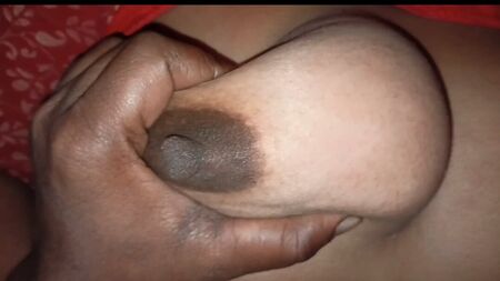 我在高中时和一个村里的女孩发生过关系