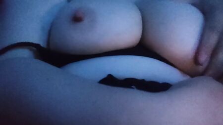 让老妇人自慰的土耳其熟女