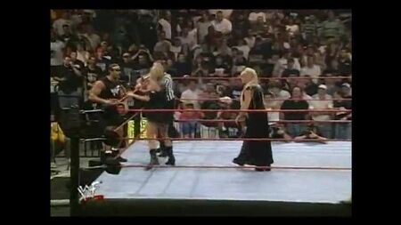 [#My1] WWF《Unforgiven：In Your House》1998 - 卢娜·瓦乔恩 vs 萨布尔（晚礼服赛）