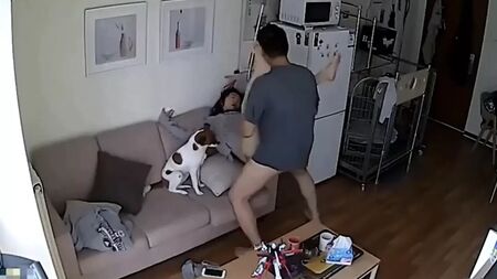 中国夫妇的性爱……网络摄像头