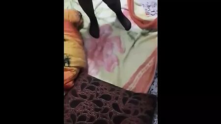 伊朗跨国夫妻性派对：妻子共享，Instagram直播