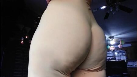 LongToeSally - 臀部展示 Joi #3