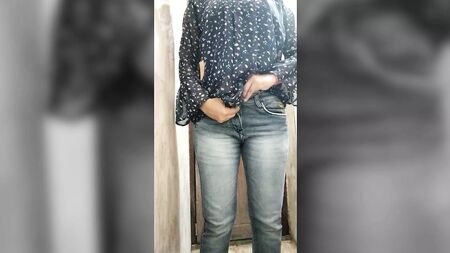 第一部分：印度语露骨音频——里亚与男友，性感印度女孩