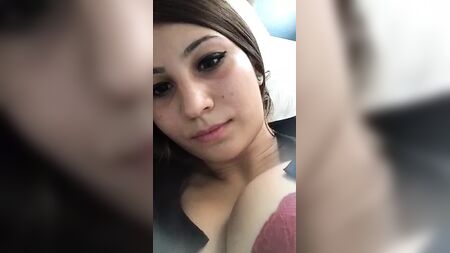 土耳其美女在炫耀