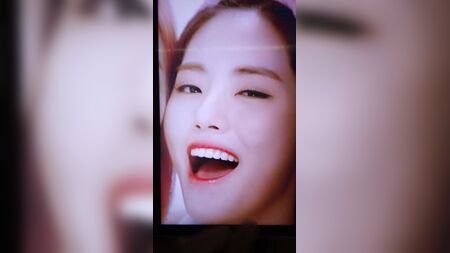 FROMIS 9 - Jiwon - 致敬 1