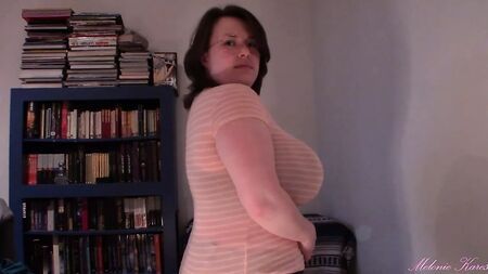 巨乳、乳肉下垂、透视衬衫