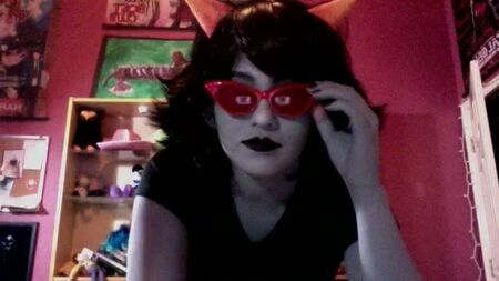 semeterezi terezi 的 peestuck（nudestuck）
