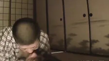 凛的深夜致电性健康医生（无码JAV）