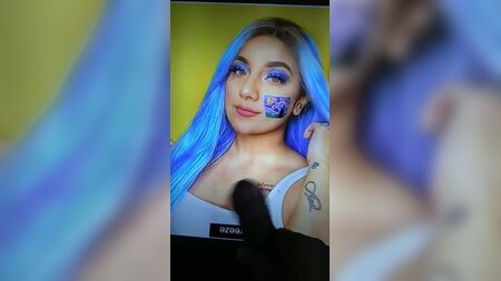 穆尔纳尔·潘查尔的性感致敬