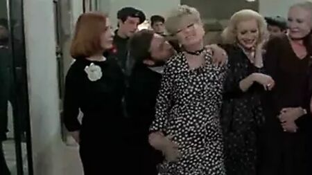 120.索多玛女士1975