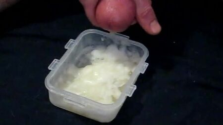 精液收集 - 精液覆盖的变装者