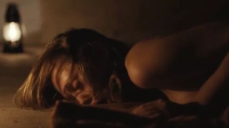 伊丽莎白·奥尔森——《玛莎·玛西·梅·玛琳》2011