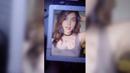 Pokimane 呻吟射精致敬！