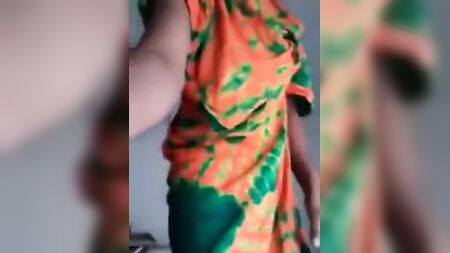 泰卢固语妓女