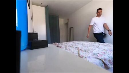 老太婆偷拍性爱