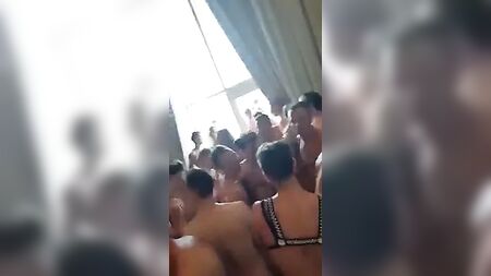 同志邮轮群交派对