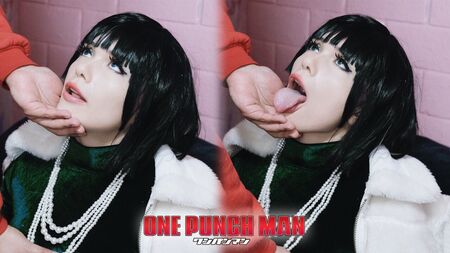 富家荡妇变身你的性奴隶——风吹（《一拳超人》）Cosplay