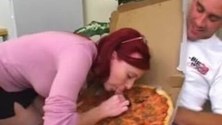 超级火辣的熟女内莎