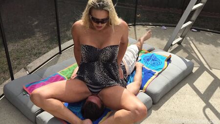 女主人Destiny的坐脸合集