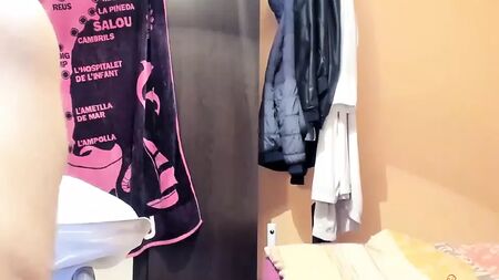 瓦尔纳的一对情侣做爱和口交