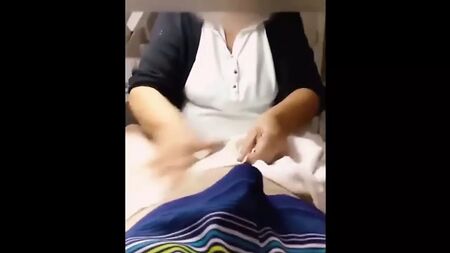 巴西式男性脱毛——无需戴手套