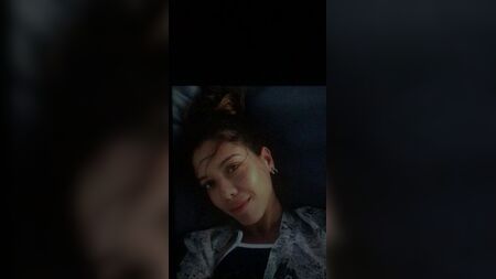 供稿：朱莉娅·法尔哈娜·马林