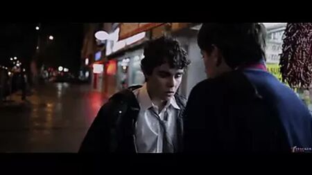 米赫里班·埃尔 - 熟女场景