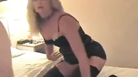 娘娘腔丈夫 成熟女主人妻子（戴绿帽）