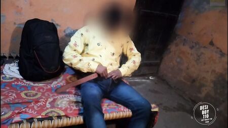 色情小子，你这乡巴佬，都要硬起来了。110部色情视频
