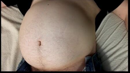 大腹便便