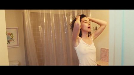 海姆姐妹乳头若隐若现集锦