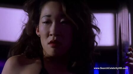 桑德拉·奥裸体 - 《蓝蜥蜴舞会》 - 高清版