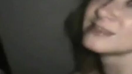 真正的金发素人 Glory Hole 荡妇