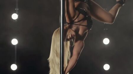 Pole Dance-Electro House-Trap -strip dance- Striptease pole dance- strip plastic.