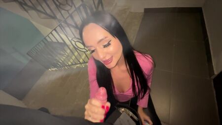 现在您了解我是什么妓女！