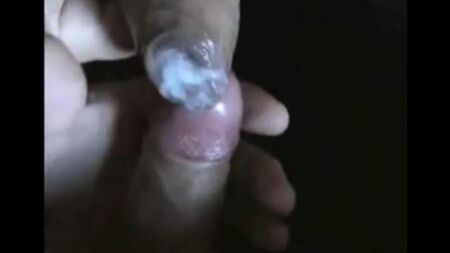 这样他妈的之后，她准备服用精子