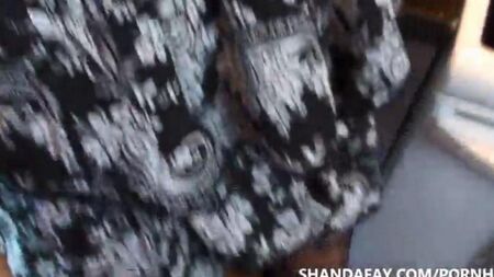没有卸下紧身衣