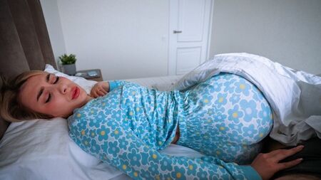 我的继母是妓女