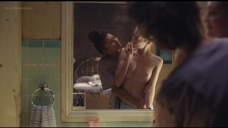 亨特·谢弗裸戏 - 《Euphoria》第1季第0集 (2020) HD 1080p 在线观看 / 亨特·谢弗 - 《Euphoria》