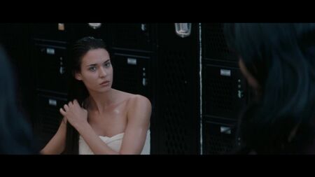 奥黛特·安纳布尔裸照——《未出生者》（2009）