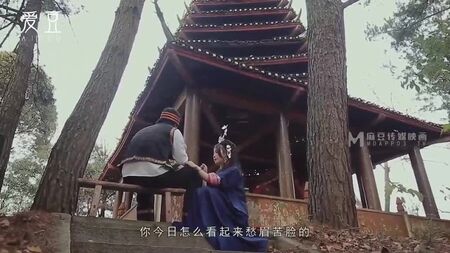中国AV MAD-036 与苗江女孩的性爱——温冰冰.mp4
