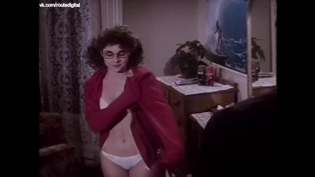 黛安·富兰克林裸体 - 《第二次才走运》（1984）VHS翻录版 在线观看