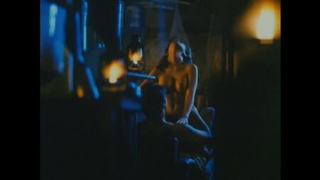 里卡·佩拉莱霍裸体 - 《Dos Ekis》（2001）高清720p 在线观看